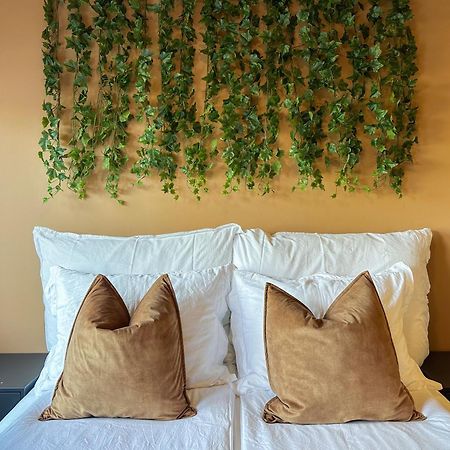 Апартаменты Perfect For Couples - Free Parking & Near Attractions Тромсё Экстерьер фото