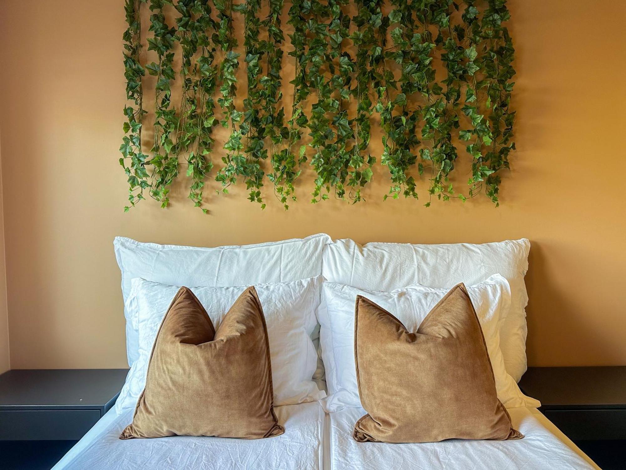 Апартаменты Perfect For Couples - Free Parking & Near Attractions Тромсё Экстерьер фото